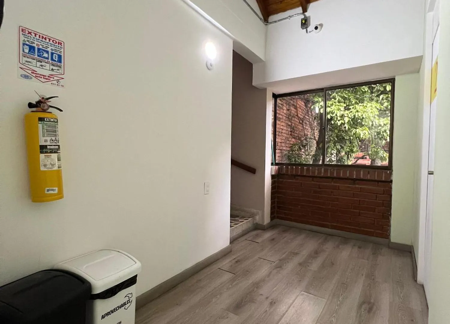 Hospedaje Privado Cerca A Provenza En El Poblado - M301 By Roots Rentals Medellín 0*,  Colombia